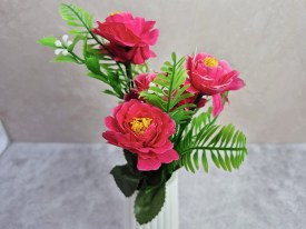 Ramo 6 flores tupidas 
